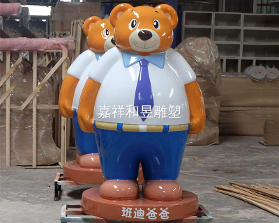 可愛卡通雕塑