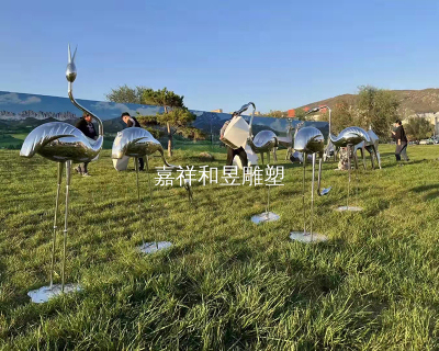 仙鶴雕塑